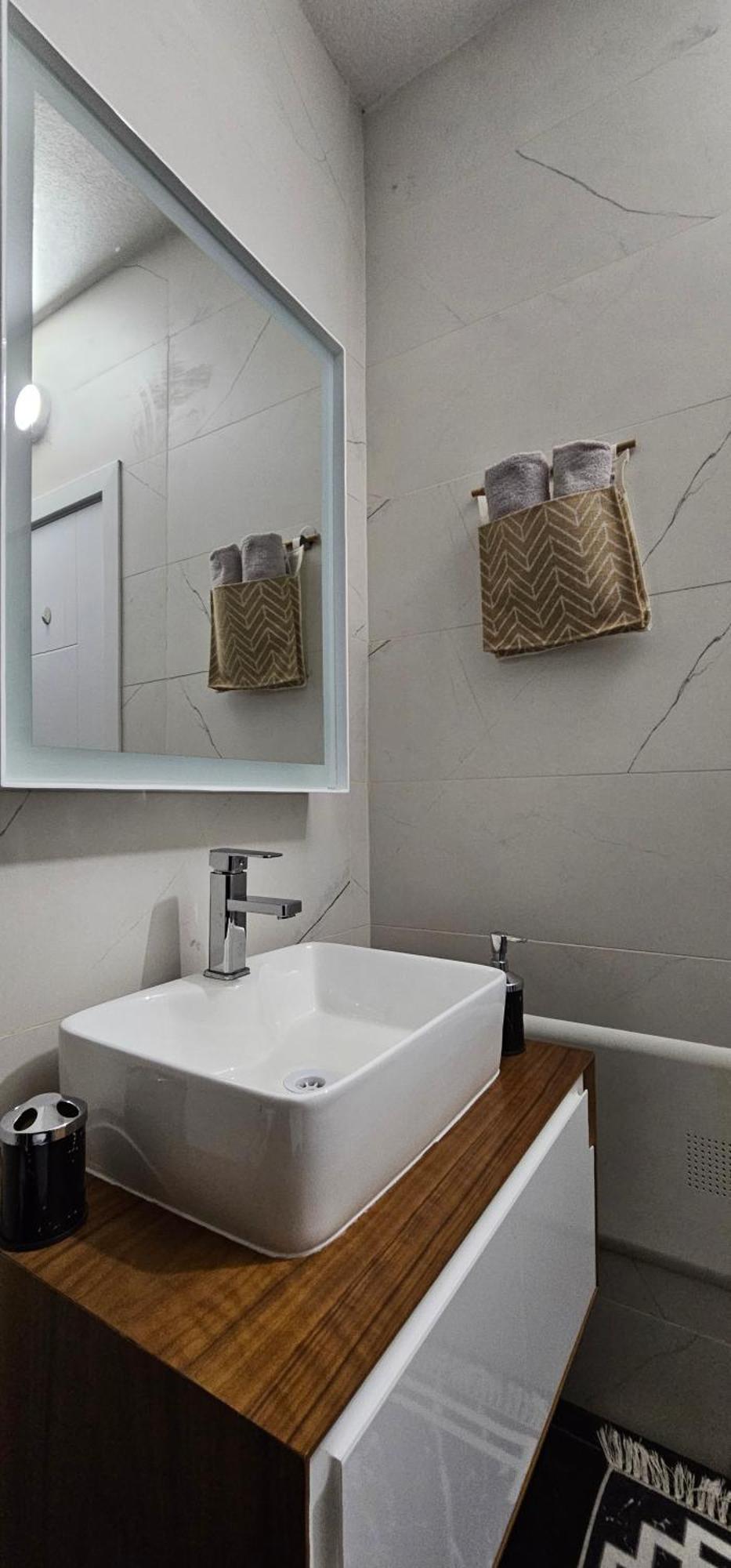 Value Living Apartment Феризово Екстериор снимка