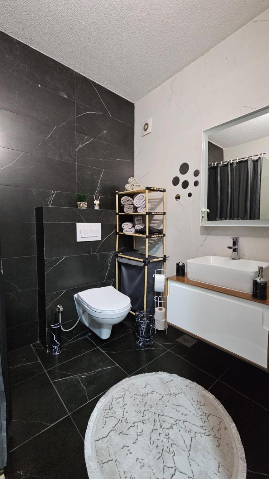 Value Living Apartment Феризово Екстериор снимка