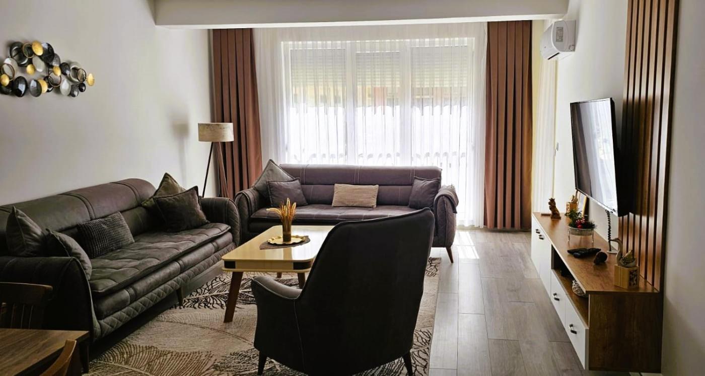 Value Living Apartment Феризово Екстериор снимка